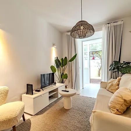 Lapa Stylish Ii Apartment Lissabon