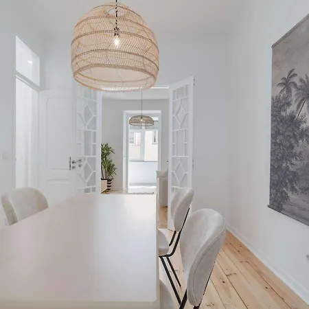 Lapa Stylish Ii Apartment